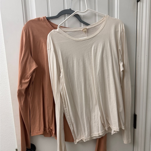 Patagonia Tops - Patagonia Cream and Tan Long Sleeve Tees